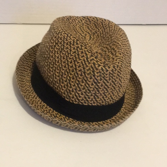 Straw hat - Picture 1 of 2